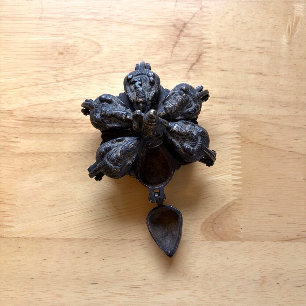 Antique Bronze Hindu Kumkum Tikka Box Ceremonial Container